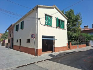 Casa en venta en Begues