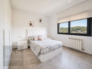Casa en venta en La Cogullada en Terrassa