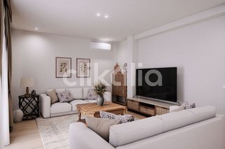 Piso en venta en Los Remedios en Sevilla