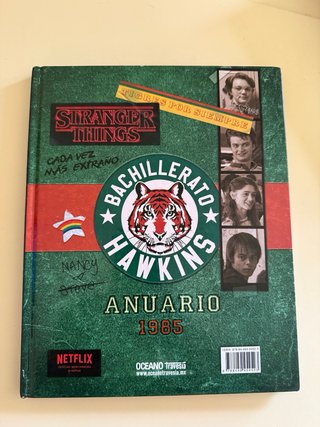 Libro Stranger Things Secundaria Hawkins