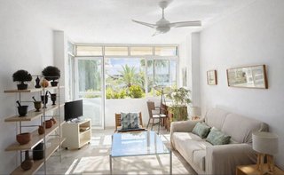 Piso en venta en La Carolina-Guadalpín en Marbella