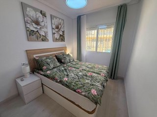 Piso en venta en Playa del Cura en Torrevieja