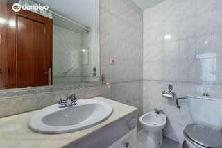 Piso en venta en Almanjáyar en Granada