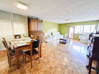Piso en venta en Praza España - Casablanca en Vigo