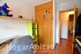 Piso en venta en Tómbola en Alicante