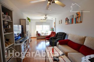 Piso en venta en Tómbola en Alicante