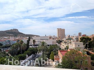 Ático en venta en Campoamor en Alicante