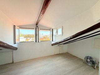 Piso en venta en Cortes - Huertas en Madrid