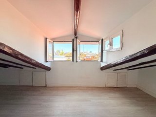 Piso en venta en Cortes - Huertas en Madrid