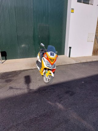 Daelim S2 125cc Scooter