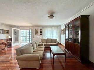 Piso en venta en Numancia - San Fernando en Santander