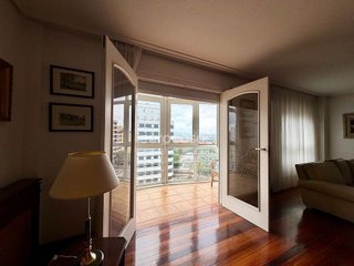 Piso en venta en Numancia - San Fernando en Santander