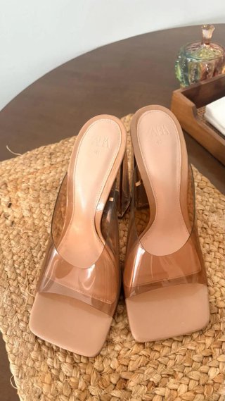 Sandalias Zara Tacon Transparente Talla 40