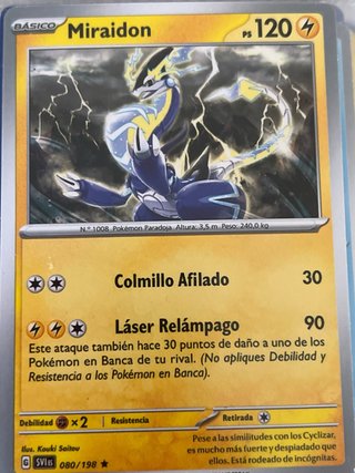 8 Cartas Pokémon Eléctricas