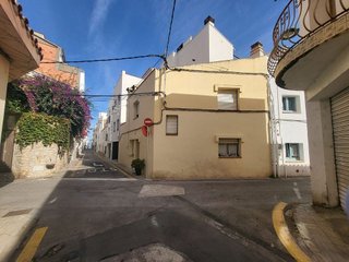 Casa adosada en venta en Nucli Antic en Escala, L´
