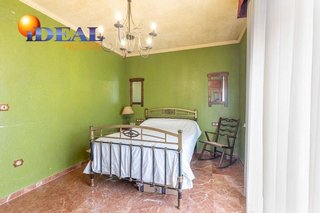 Casa adosada en venta en Almanjáyar en Granada