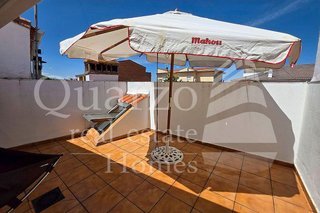 Casa adosada en venta en Ceclavín