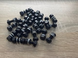 24 tornillos 1/4 UNC x 20mm