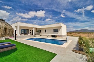 Chalet en venta en Pinós