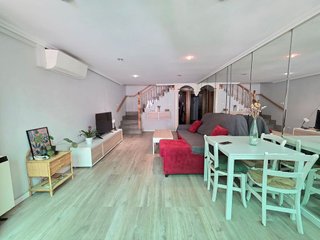 Casa adosada en venta en Entrevías en Madrid
