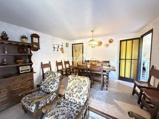 Casa en venta en Mura