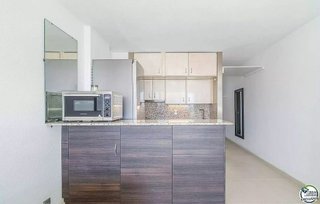 Piso en venta en Salatar en Roses