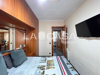 Piso en venta en Artigas - Llefià en Badalona