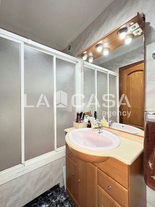Piso en venta en Artigas - Llefià en Badalona