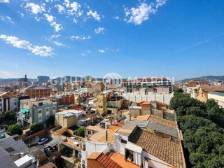 Piso en venta en Sant Andreu de Palomar en Barcelona