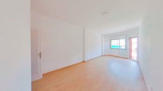 Piso en venta en El Castell-Poble Vell en Castelldefels