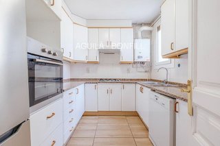 Ático en venta en Sant Antoni en Barcelona