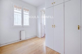 Ático en venta en Sant Antoni en Barcelona