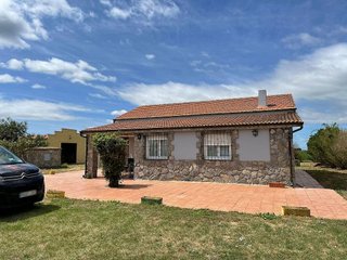 Chalet en venta en Valdevimbre