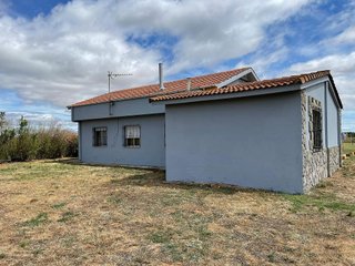 Chalet en venta en Valdevimbre