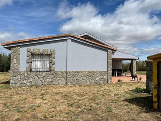 Chalet en venta en Valdevimbre