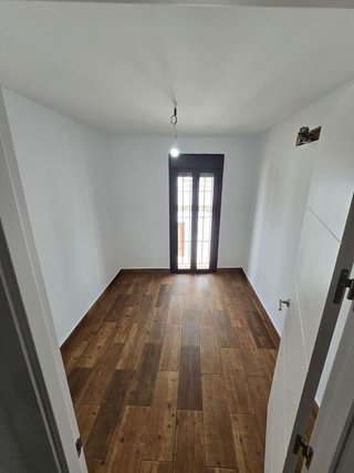 Casa adosada en venta en Brenes