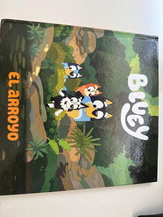 Bluey. Un cuento - El arroyo (edición en español)
