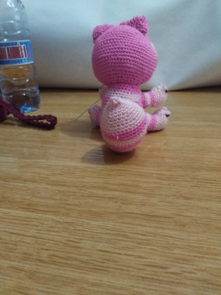 Gato Cheshire Crochet Rosa Rayas