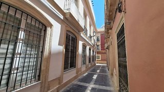 Piso en venta en Centro en Almería