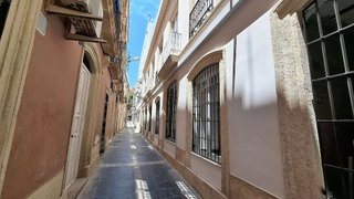 Piso en venta en Centro en Almería