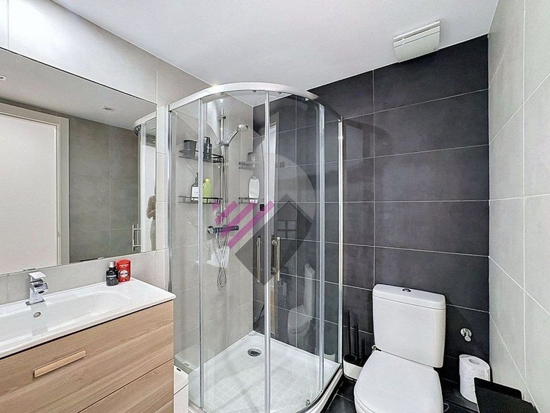 2-bedroom flat for sale in Encamp · 9 of 11