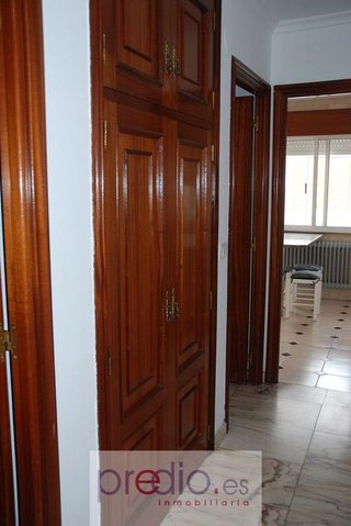 Piso en venta en Residencia - Abella en Lugo