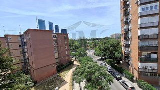 Piso en venta en Tres Olivos - Valverde en Madrid
