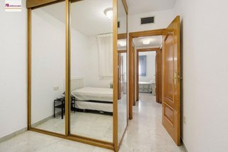 Piso en venta en Pajaritos - Plaza de Toros en Granada
