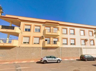 Piso en venta en Carretera Mojonera – Cortijos de Marín en Roquetas de Mar