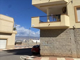 Piso en venta en Carretera Mojonera – Cortijos de Marín en Roquetas de Mar