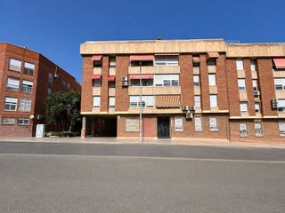 Piso en venta en Nueva Andalucía en Almería