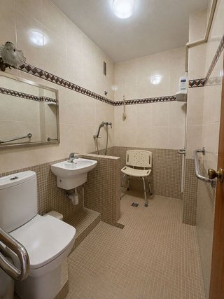 Piso en venta en Nueva Andalucía en Almería