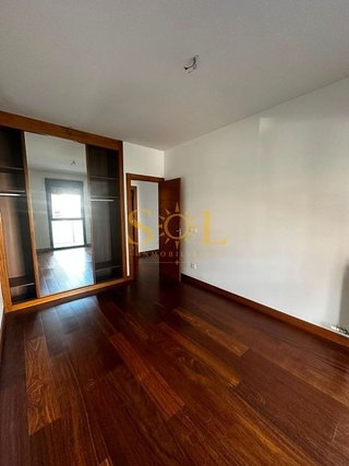 Piso en venta en La Chantría - La Lastra en León