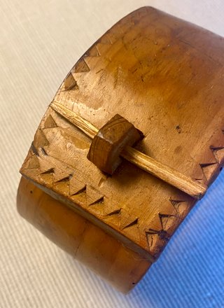 Collar Cencerro Madera Antiguo